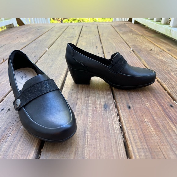 Clarks shoes - Picture 5 of 6